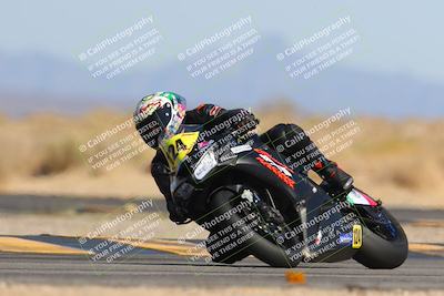 media/Mar-22-2025-CVMA (Sat) [[462c0ffedb]]/Race 13-Amateur Supersport Middleweight/